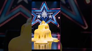 This must be witchcraft.😱😱😱