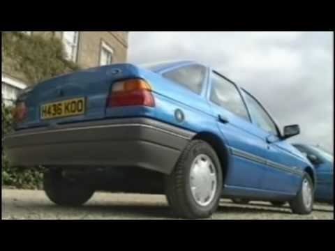 Old Top Gear from 1990: Jeremy Clarkson Review a Ford Escort (1990 Top Gear)