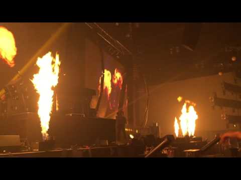 Kaskade - Bunker Groove @ Los Angeles Convention Center