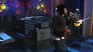 Q-Tip - We Fight/We Love (Live) [www.HipHopsHome.com]