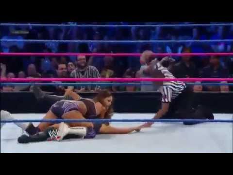 WWE Smackdown 10/26/12 Full Show Layla And Kaitlyn vs Eve Torres And Aksana