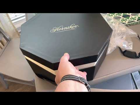 Hornskov Umpire Hat Unboxing