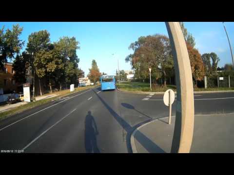 Elengedem a buszt - I let the bus go