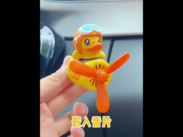 معطرات هواء لطيفة تثبت على فتحات المكيف للسيارة عل...