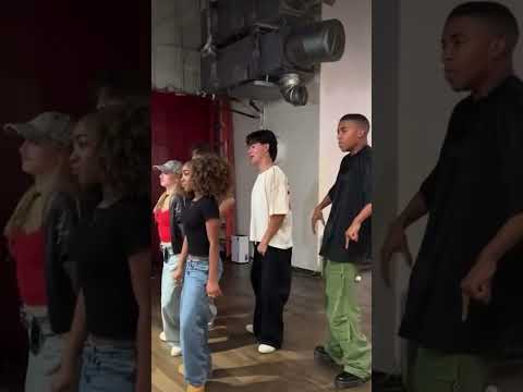 The silence is killing me😭 #malachi #barton #dance #fyp