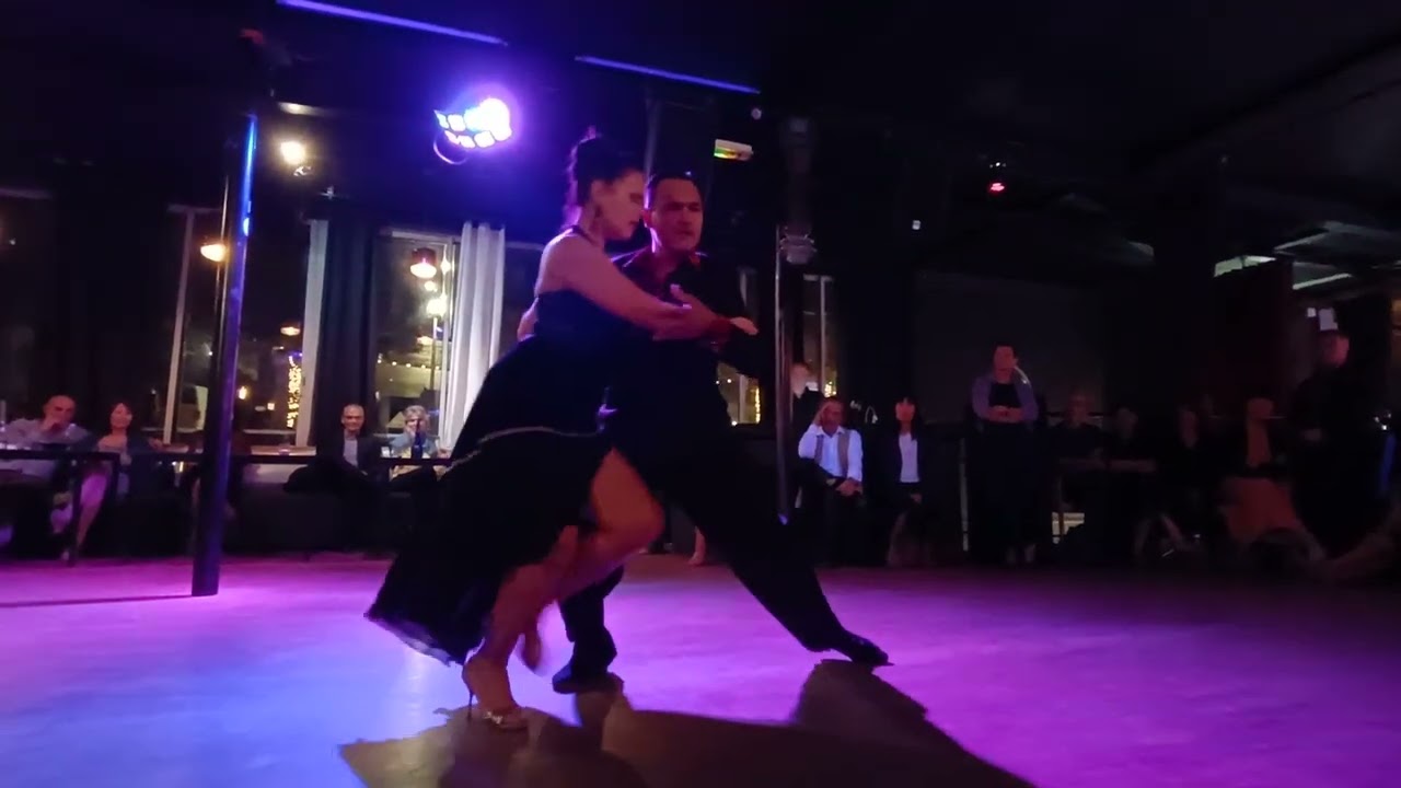 Milonga Tango Barge - Paris - 11/10/2022 - Georgina Vargas & Oscar Mandagaran - A Evaristo Carriego