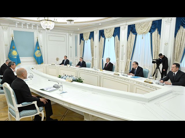 Казакстандын президенти Рашид Мередовду кабыл алды