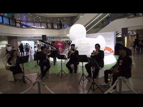A Nightingale Sang in Berkeley Square