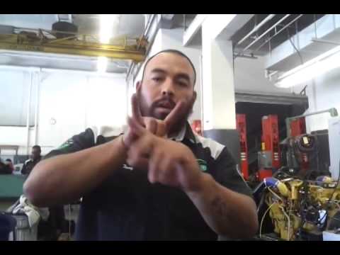 Valve adjustment on a Detroit Diesel tune up