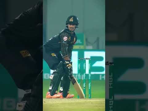 Saim Ayub signature shot😳 Rate this out of 10? #Saimayub #360 #shorts #cricketshorts #psl #pakistan