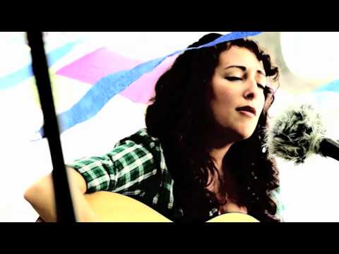 Rosi Golan - Flicker | The Wild Honey Pie Buzzsession