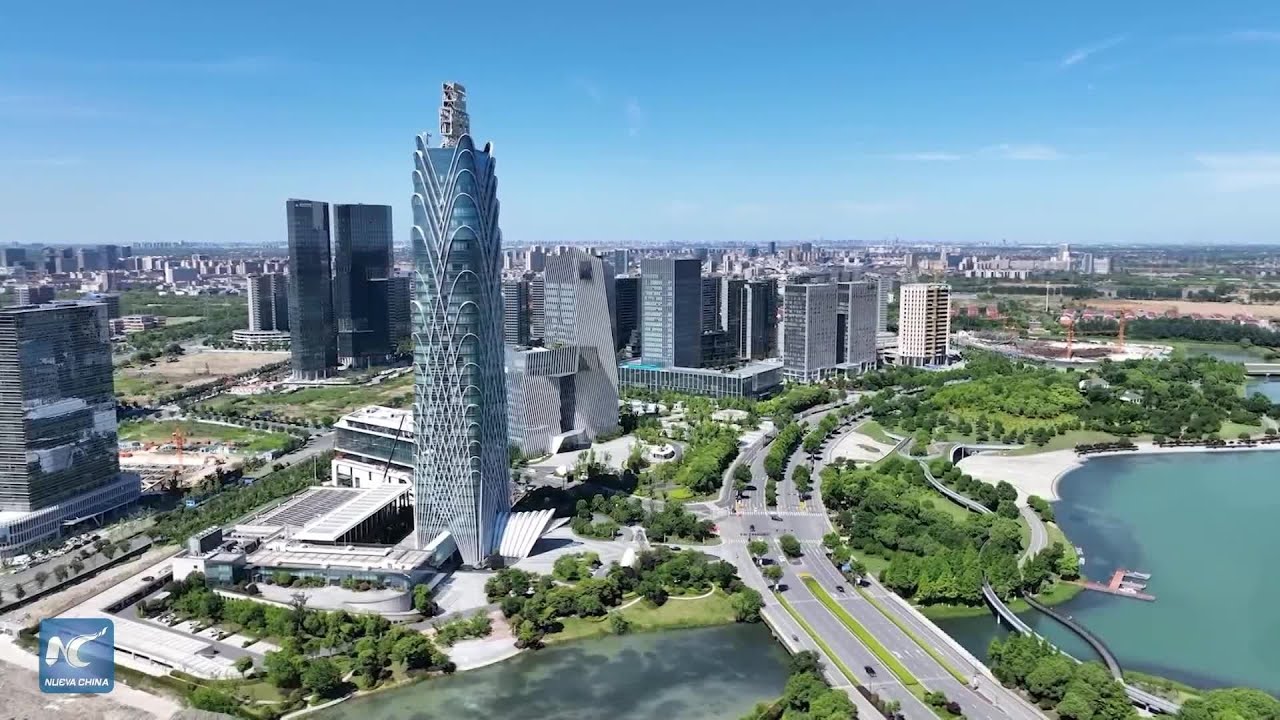 Observadores destacan la importancia del nuevo plan quinquenal de China para el mundo