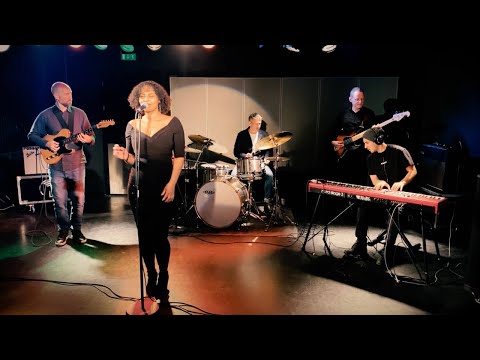 Forget Regret (Roy Hargrove) - Elodie & the Drifters of Soul