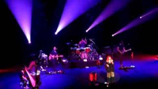 Florence + The Machine - Hospital Beds - Live in Singapore 7 Feb 2010