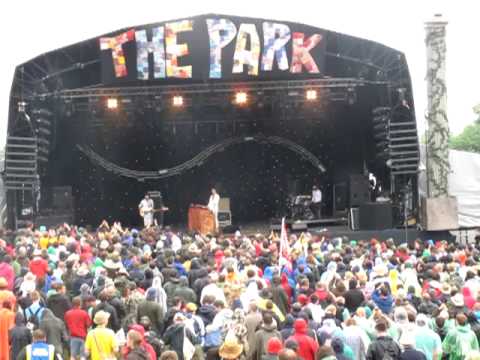 Golden Silvers "Arrows Of Eros" Live at Glastonbury 2009
