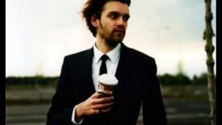 BARRICADES-Fyfe Dangerfield _TRADUCIDO ESP.wmv