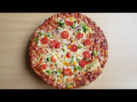 Grandiosa Monday Vegatarian Pizza With Cherry Tomatoes And 3 Types Of Cheese