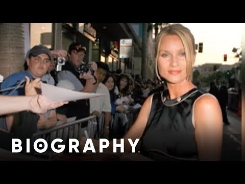 On This Day: November 21 - Rocky premiered, Goldie Hawn and Voltaire | Biography