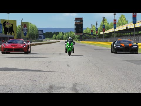 Kawasaki Ninja ZX-14R vs Ferrari LaFerrari vs Bugatti Chiron Super Sport 300+