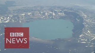 Iceland eruption near volcano triggers red alert - BBC News