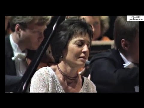 Maria João Pires plays CHOPIN PIANO CONCERTO # 1  in E minor-  Emmanuel Krivine
