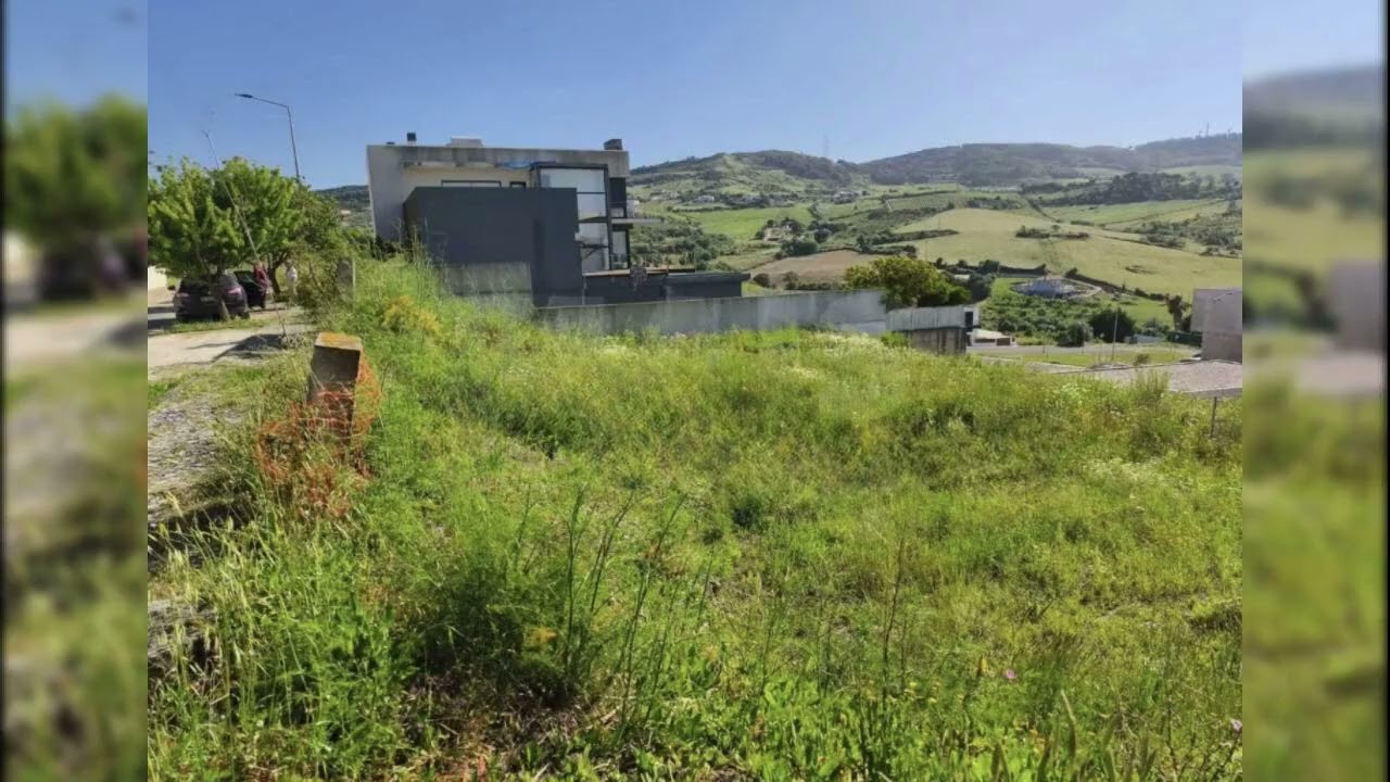 Land for sale in Arruda dos Vinhos, Portugal — €127,500