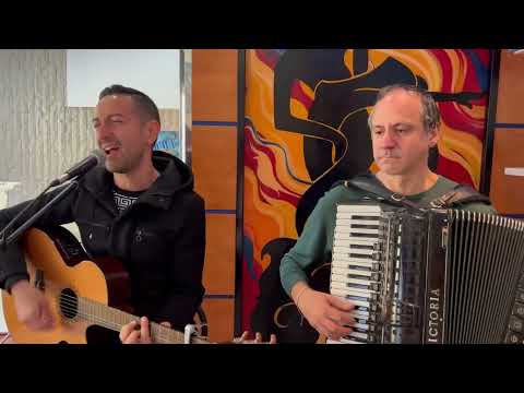 Michelangelo Giordano-Piovono bombe (#acoustic #live #home )