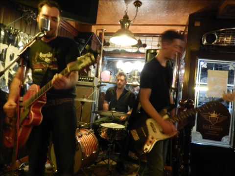 THE ASPIRATORS dig dirty doggy