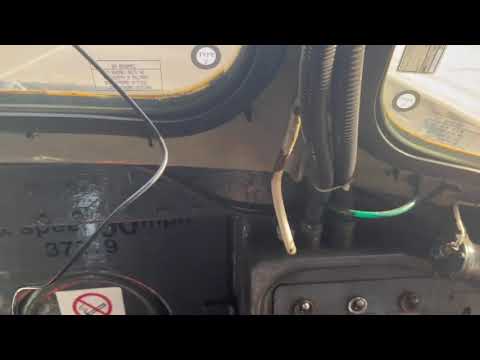 Blowing a 5 tone horn in Colas 37219 "Jonty Jarvis"