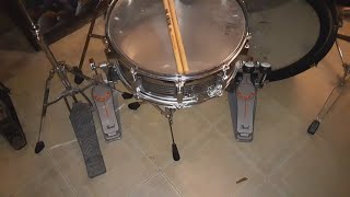 Video thumbnail for Best mid range double bass pedal.  DW3000/Tama HP600DTW or Pearl P932? by XupTheDJ / Soh_Shul.Skey_ter