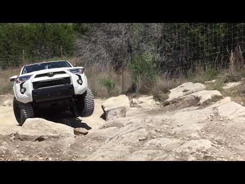 Before and after 4Runner 33" vs 35" tires