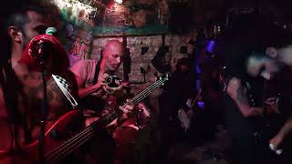 Download lagu The Babes 'The Choice Is Up To You' - Secret Place Paris le 17/05/2024 mp3