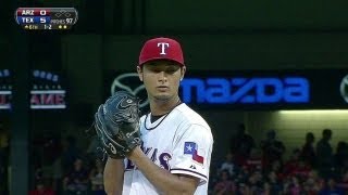 SF@PHI: Darvish ties career record of 14 strikeouts