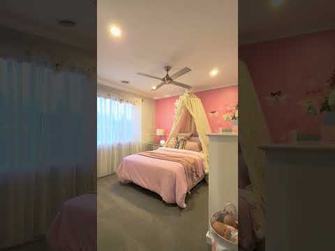 12 Scarcroft Terrace, Melton West, VIC 3337, 4房, 2浴, House