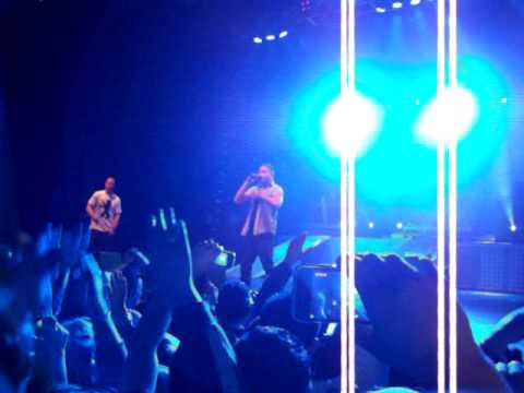 Bushido feat. Kay One & Nyze - Du findest mich im Club - Freestyle (Live 2010 Frankfurt)