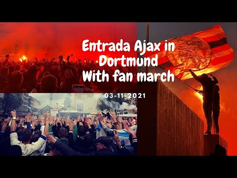 Ajax entrada Dortmund! With fan march after 2 minuts!! (don't fast forward!!)