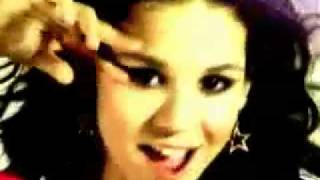 DANNA PAOLA video oficial ( DE AQUI PARA ALLA )