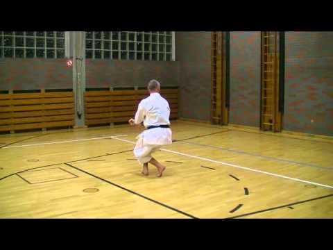 Kata Lexikon - Heian Godan - langsam