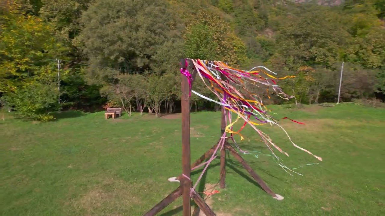 Gipsy Village video