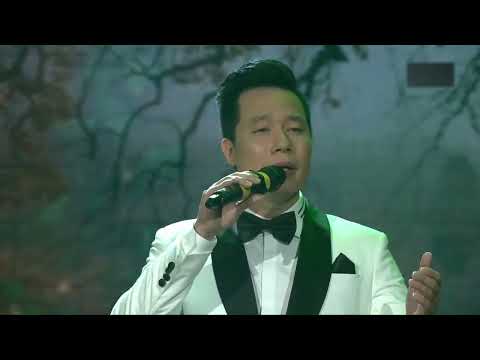 Thể hiện bởi Xuân Hảo