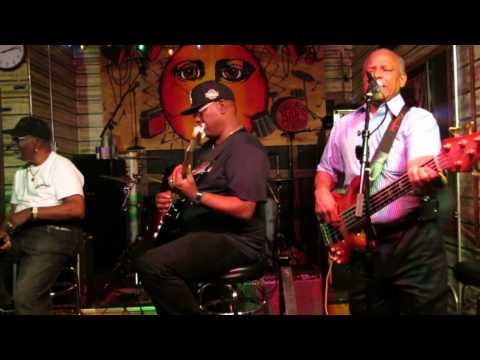 RON SIMMONS LETS GO GET STONED LIVE @ KINGSTON MINES