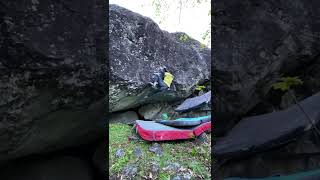 Video thumbnail: Les croisés, 8a. Ailefroide