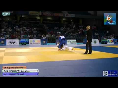 Judo 2013 European Championships U18 Tallinn: Caliskan (TUR) - Gjakova (IJF) [-66kg]