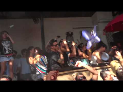 LUCIANO 2 @ EL ROW 14, BARCELONA, 31 DE JULIO DEL 2011