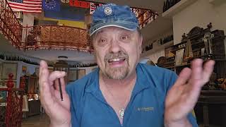 Оказалось,трамповский зад всё это время не просыхал от поцелуев,ЭТО-ворота к