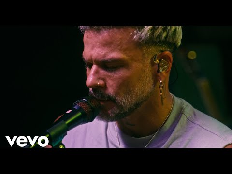 Pedro Capó - Aquí Estaré (Official Video)