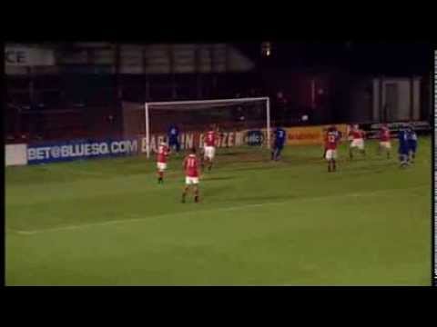 Toto Nsiala v Manchester United