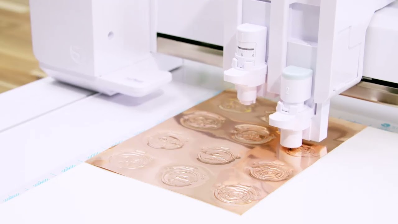 Emboss with your Curio 2