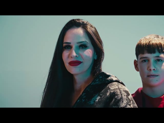 Video zu 'Elita' ansehen