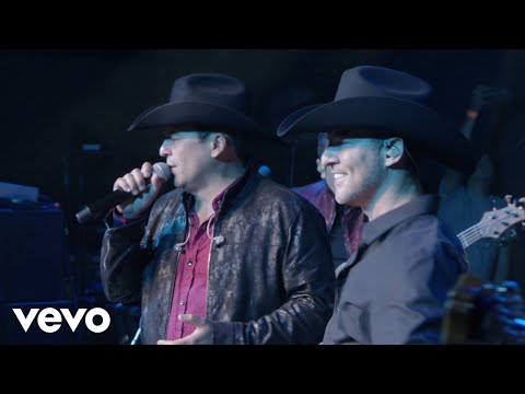 Bobby Pulido, David Bisbal - Desvelado (En Vivo)